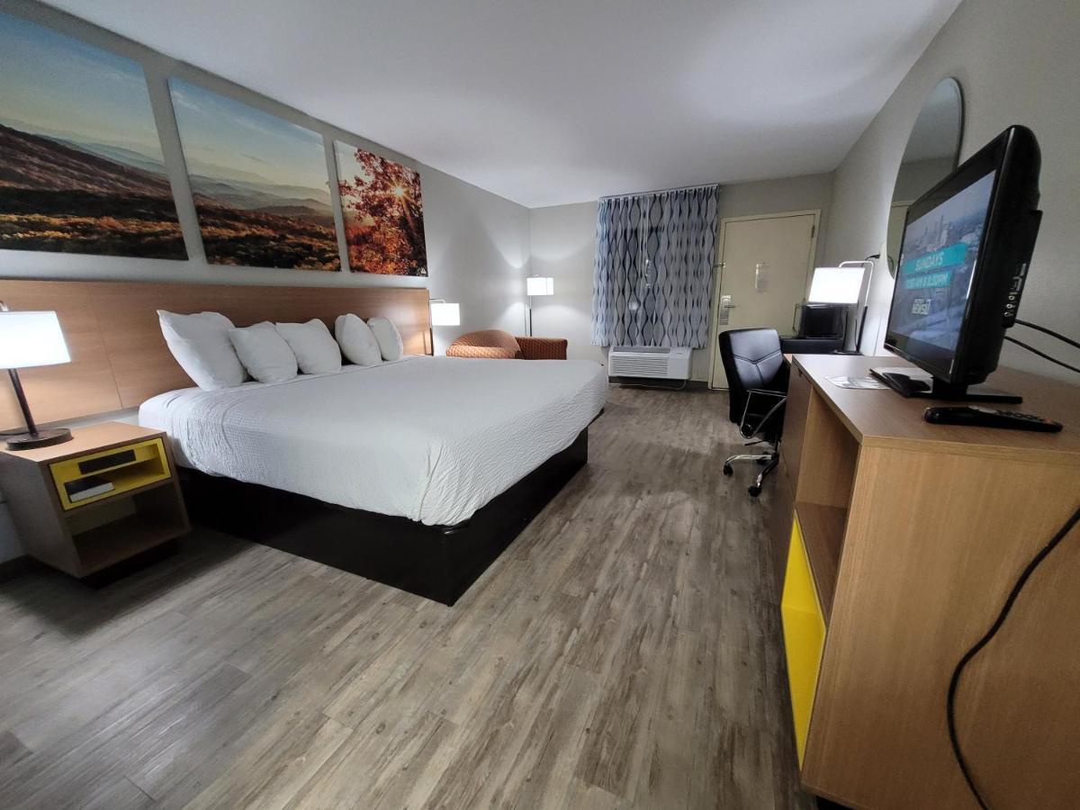 Days Inn By Wyndham Biscoe Dış mekan fotoğraf