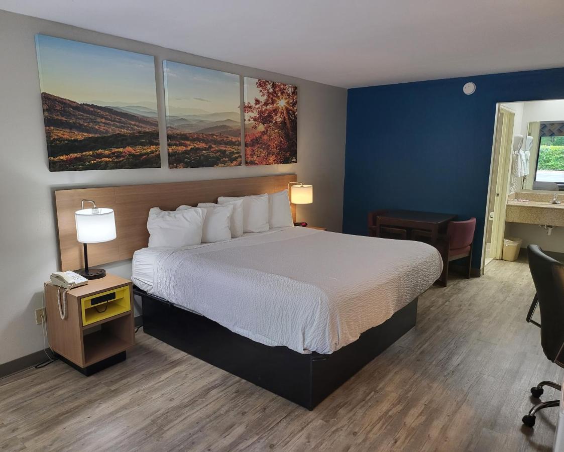 Days Inn By Wyndham Biscoe Dış mekan fotoğraf