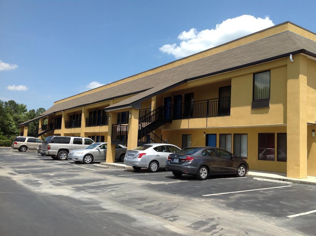 Days Inn By Wyndham Biscoe Dış mekan fotoğraf